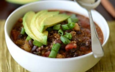 Healthy Black Bean and Quinoa Chili – Perfect For Cold Weather